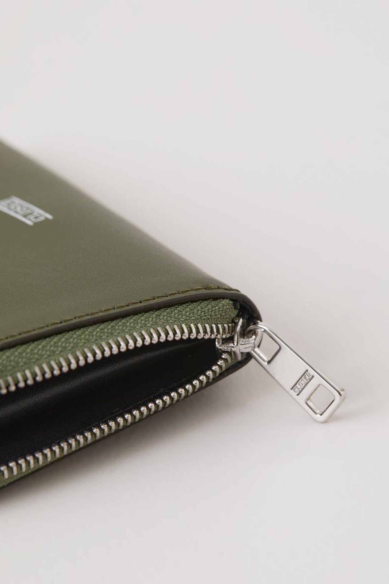 Leather Wallet 24/7 Green
