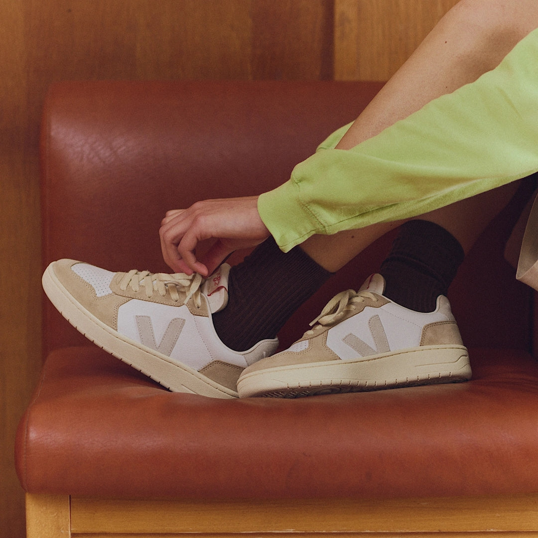 V-82 Leather White Natural Almond Man