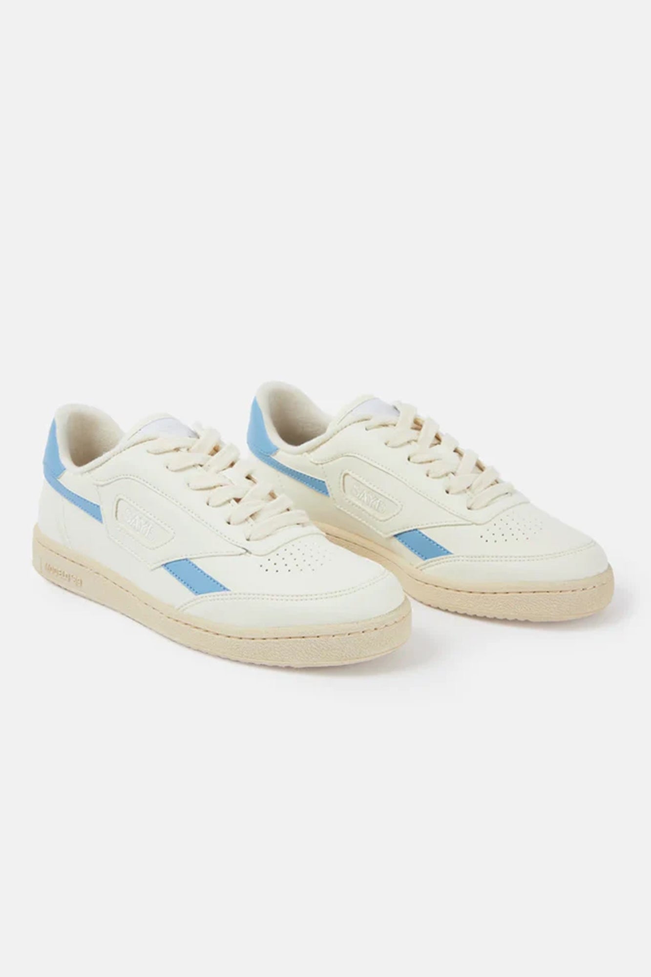 M89 Icon Sky Vegan Sneakers Woman