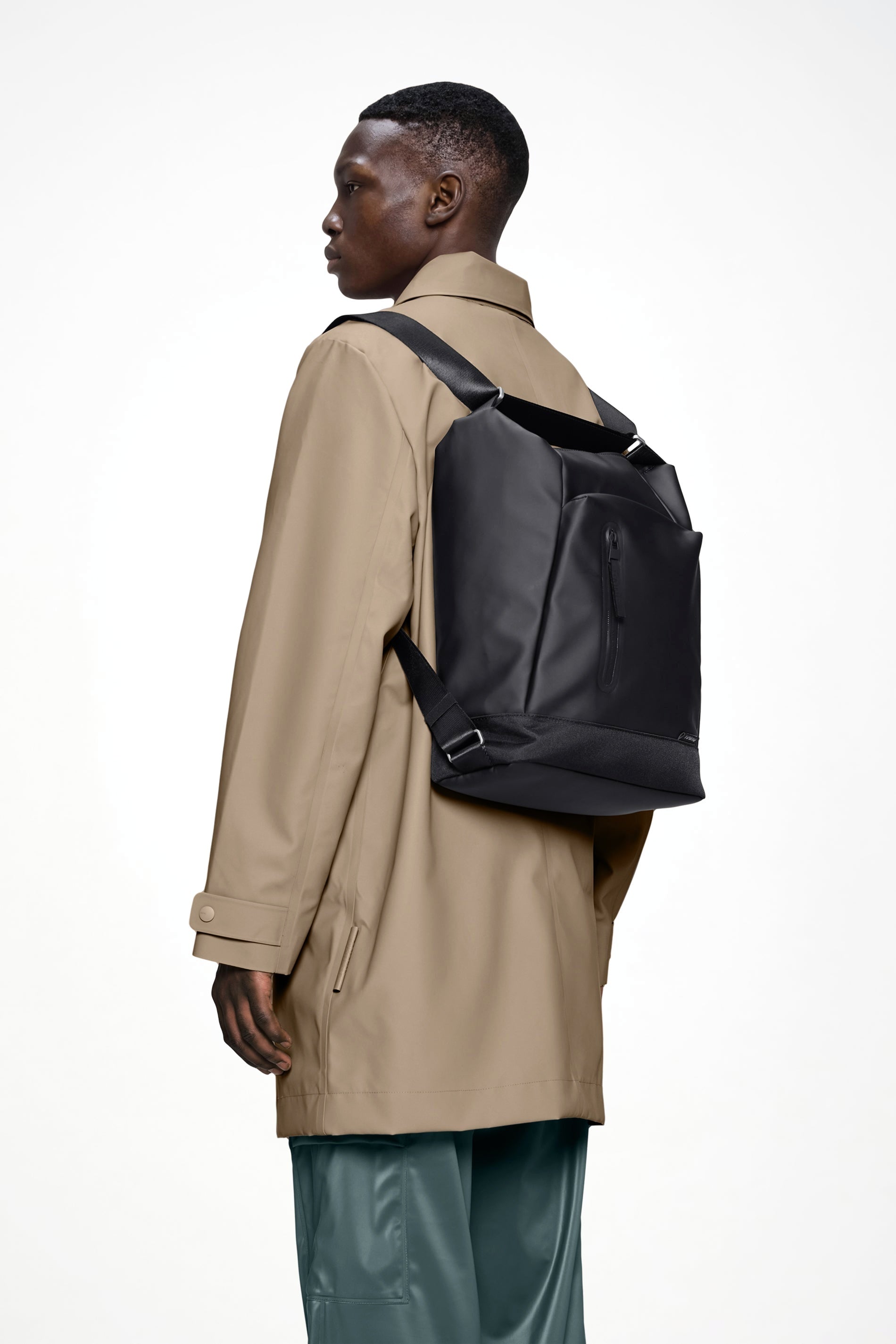 Otaru Hobo Backpack Black