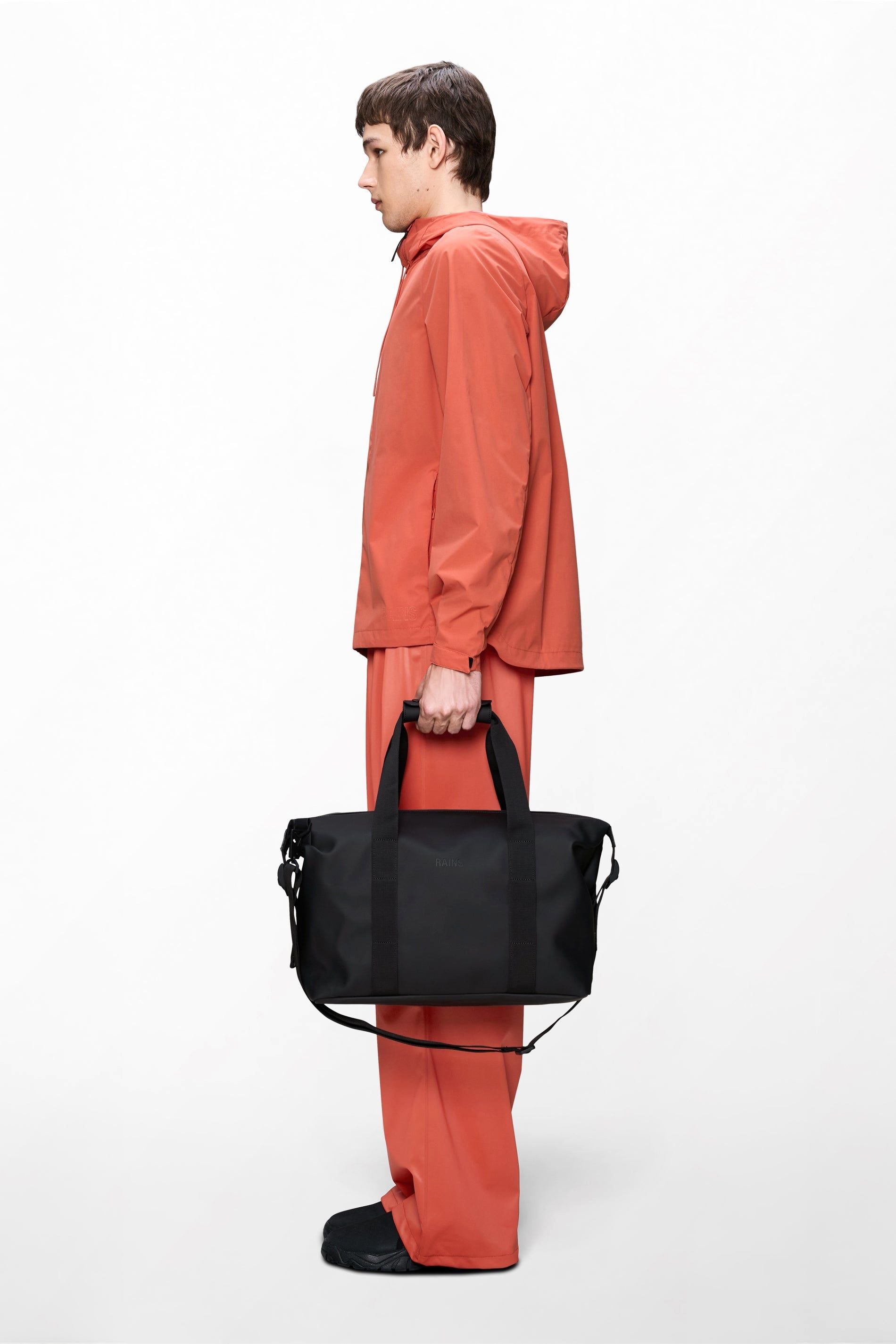 Rains Hilo Weekend Bag Small W3 Black | La Principal Shop