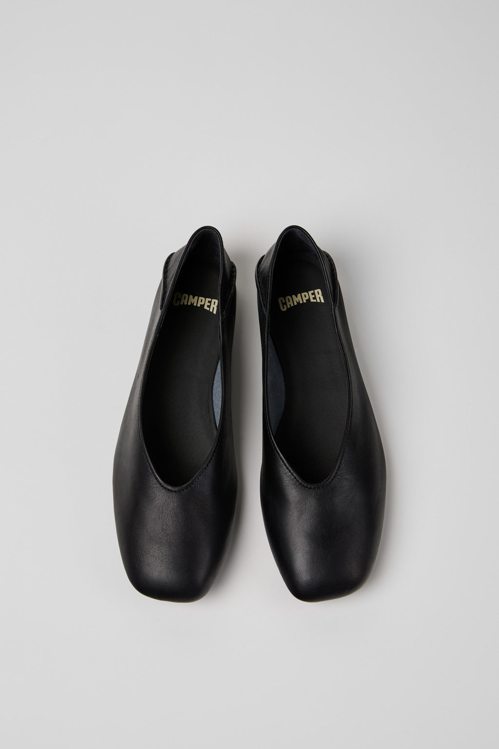 Casi Myra Black Leather