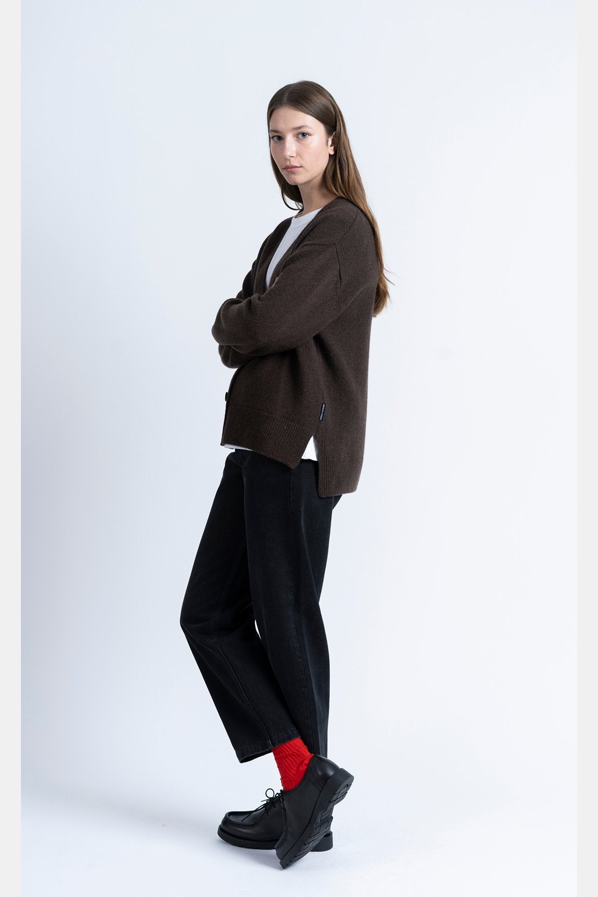 Izaro Cardigan Dark Chocolate