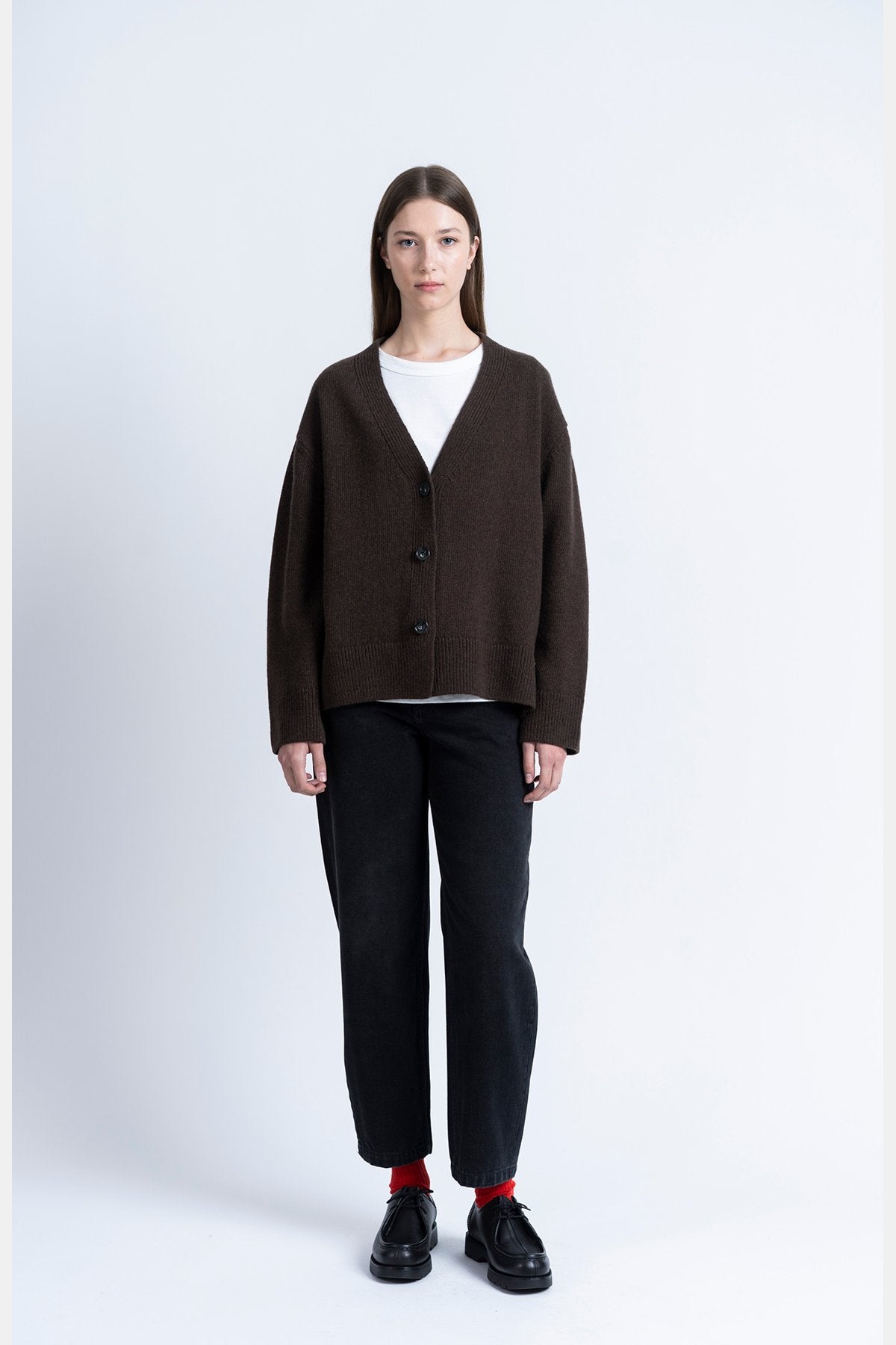 Izaro Cardigan Dark Chocolate