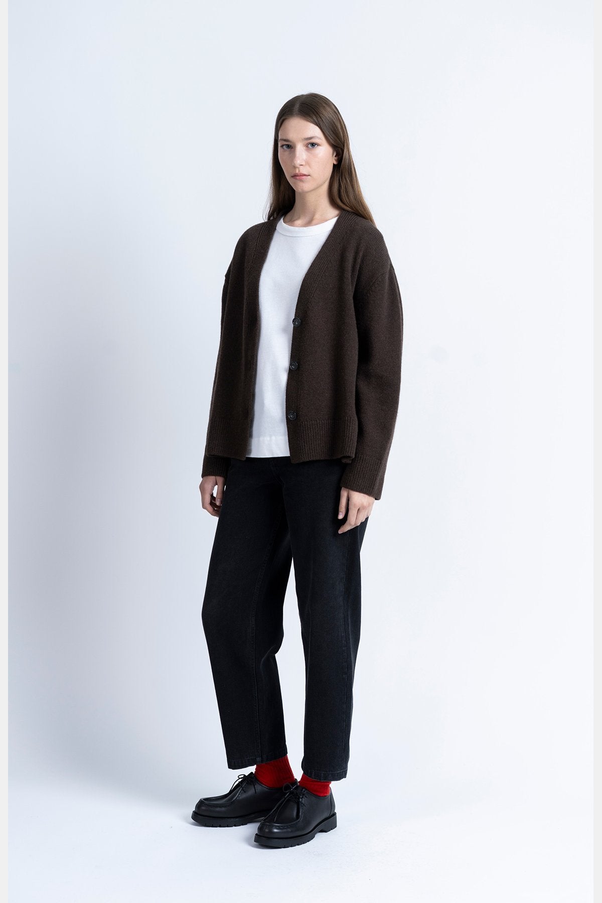 Izaro Cardigan Dark Chocolate