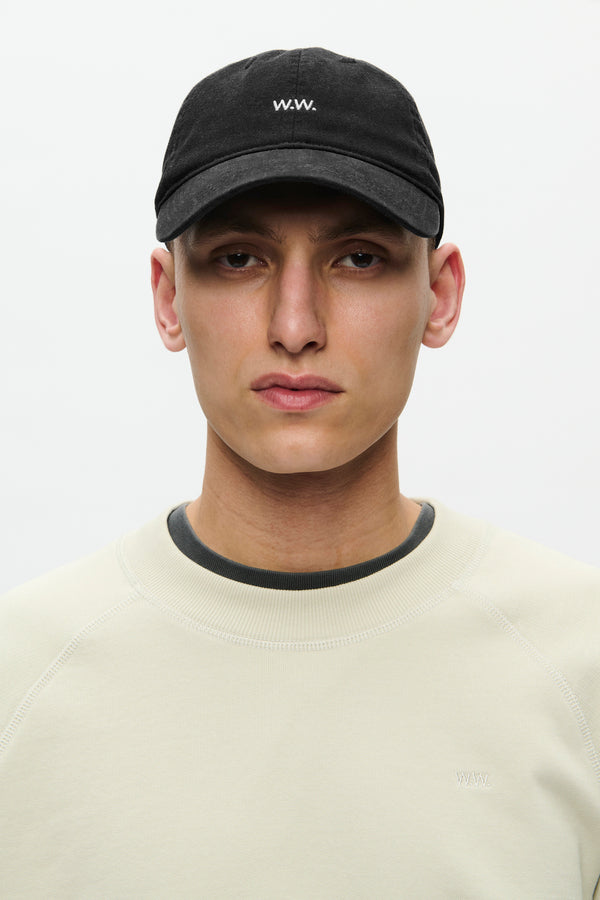 Low Profile Cap Black