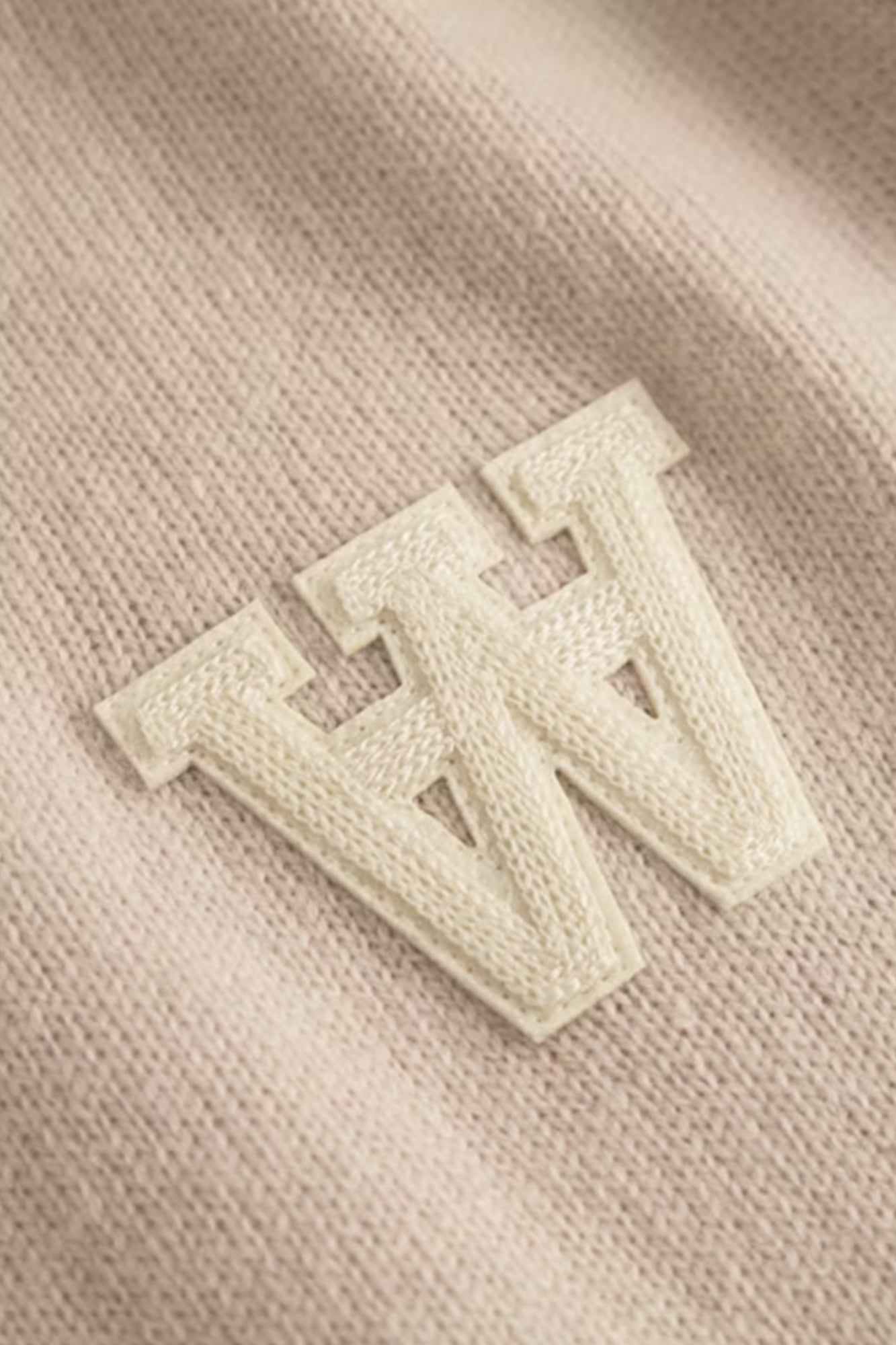 Tay Lambswool Pullover