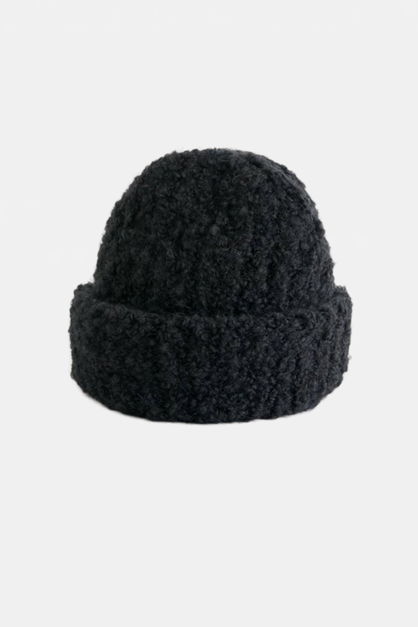 Batu Boucle Beanie Black