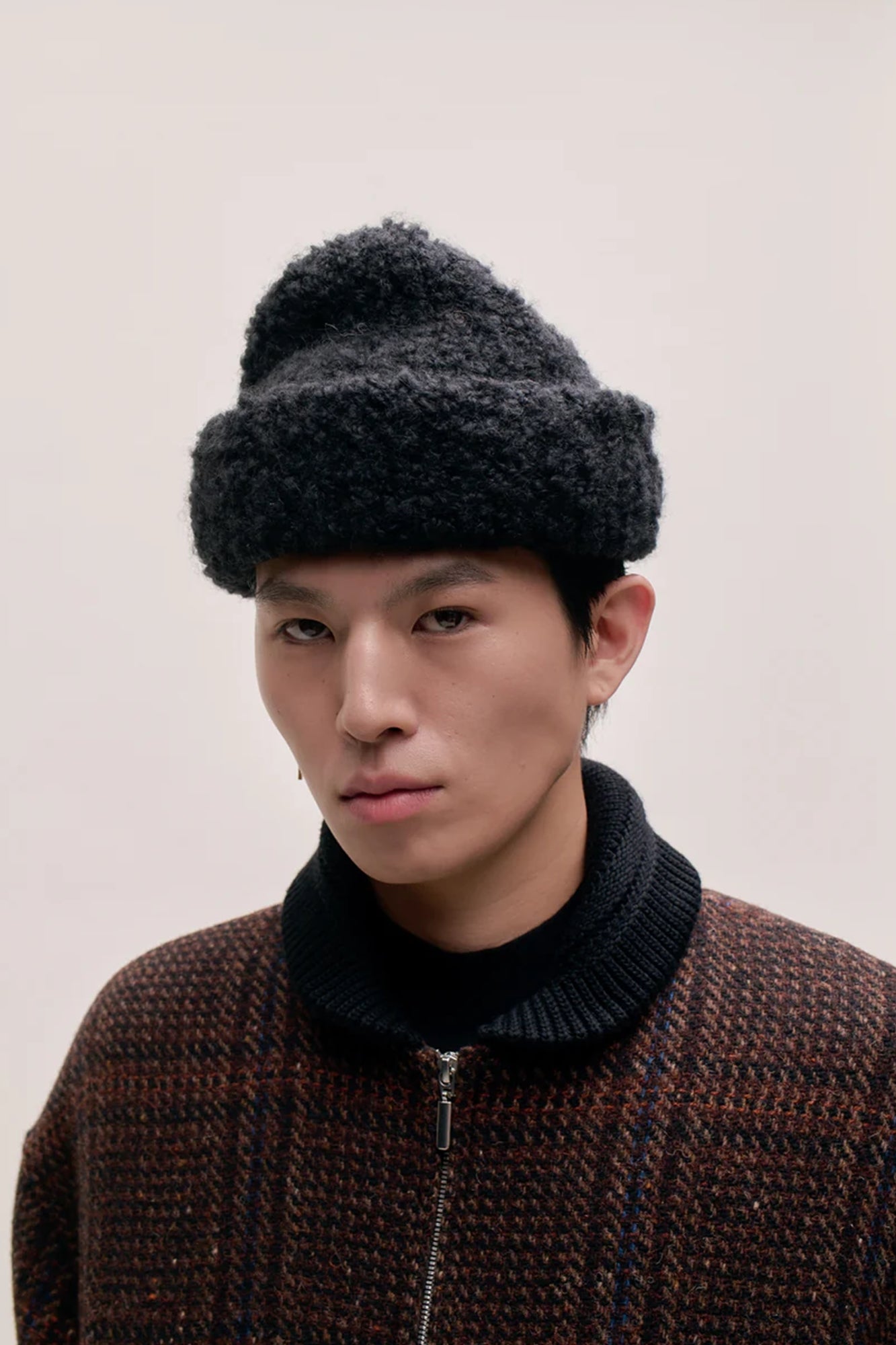 Batu Boucle Beanie Black