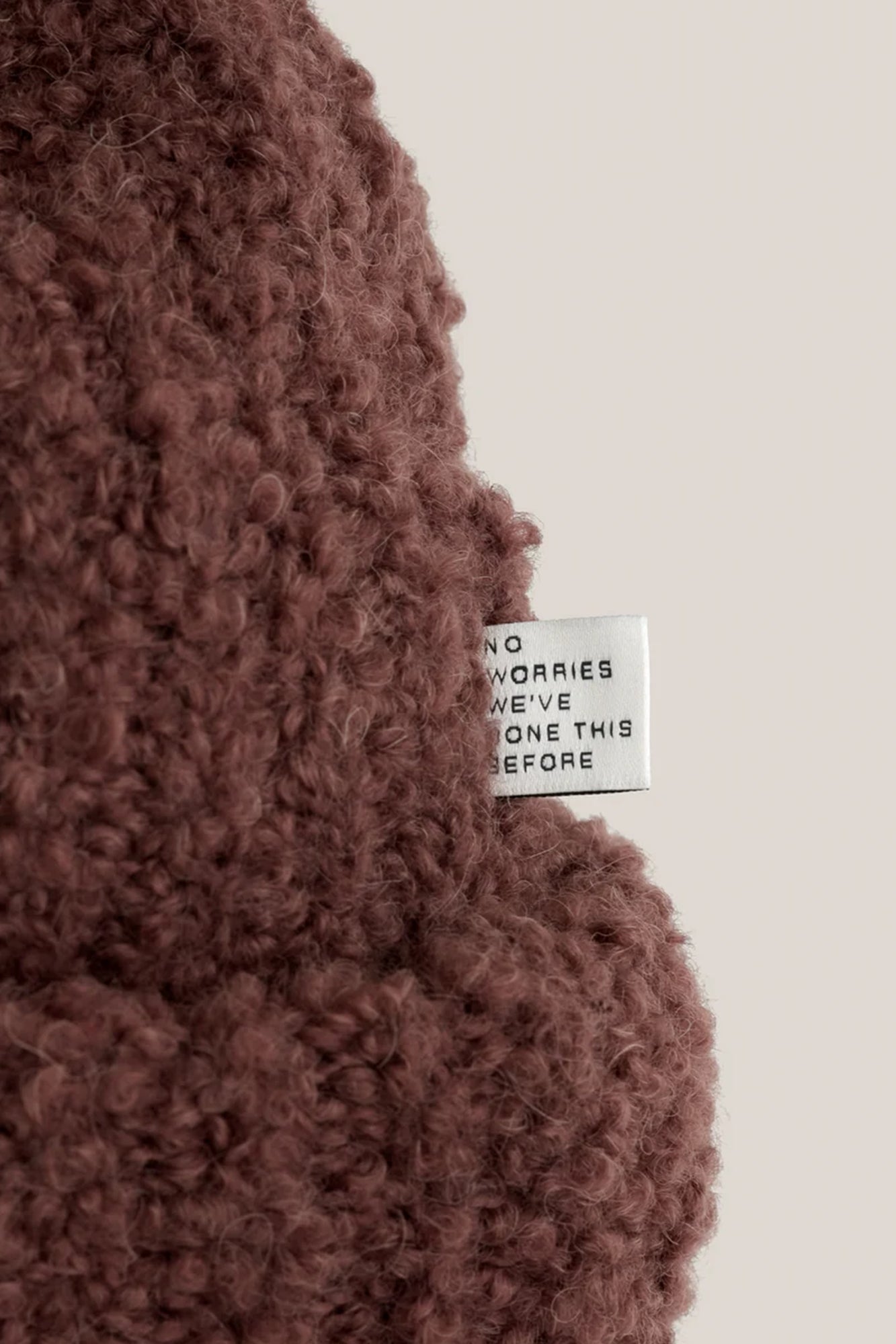 Batu Boucle Beanie Burgundy