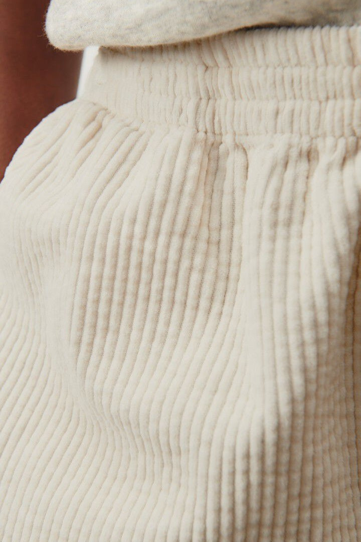 Padow Cord Shorts Ecru