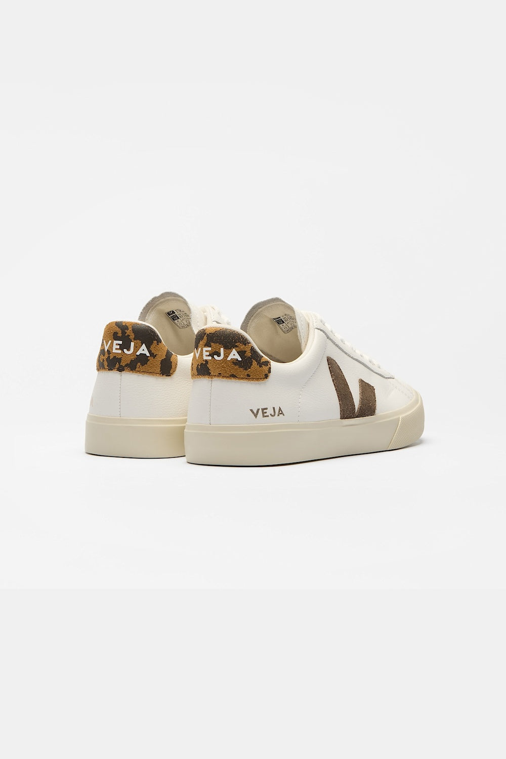 Campo White Camel Wild Country Woman