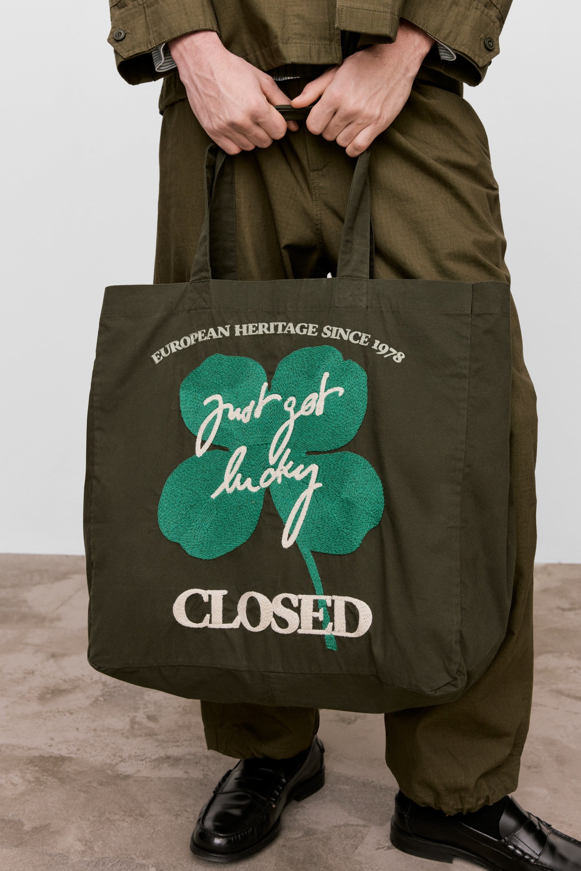 Closed Bag Dark Olive Green