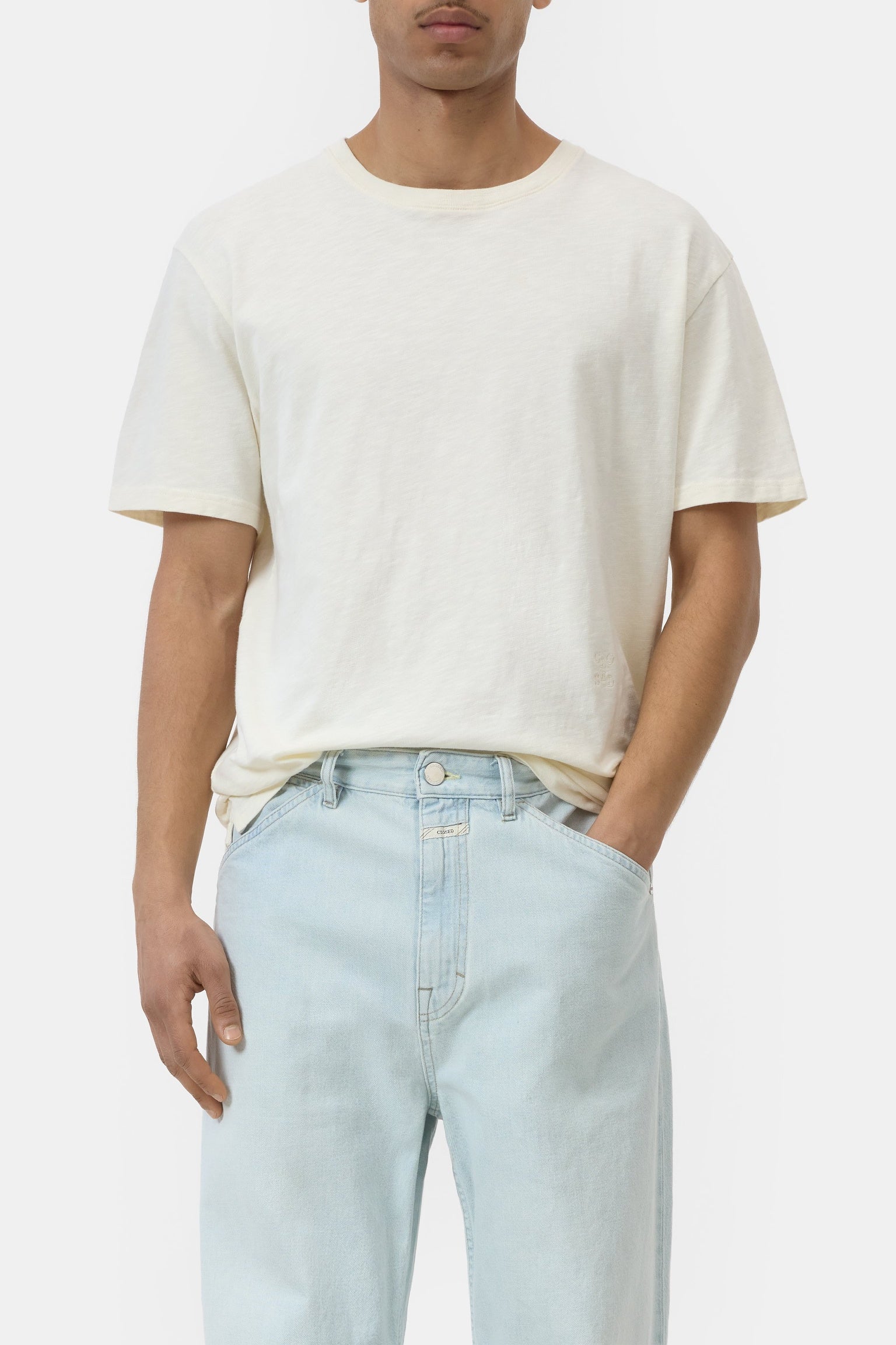 Classic T-Shirt Ivory