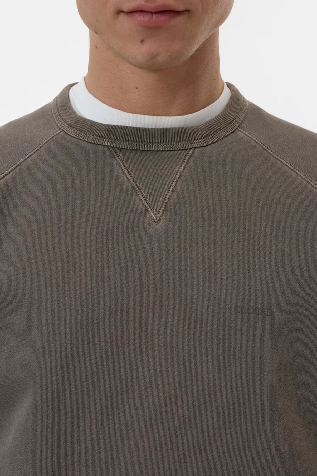Raglan Sweatshirt