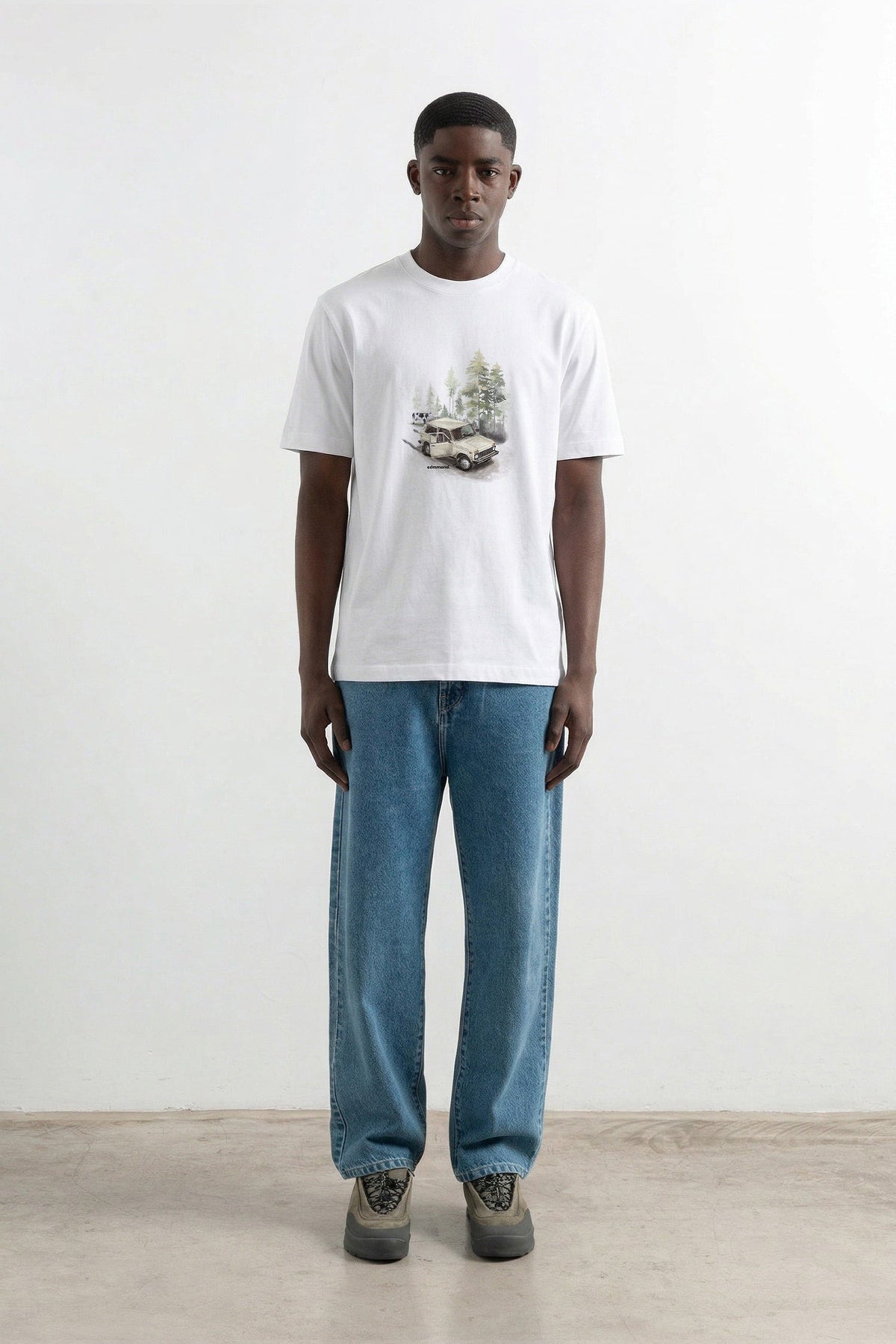 Wander Tee White