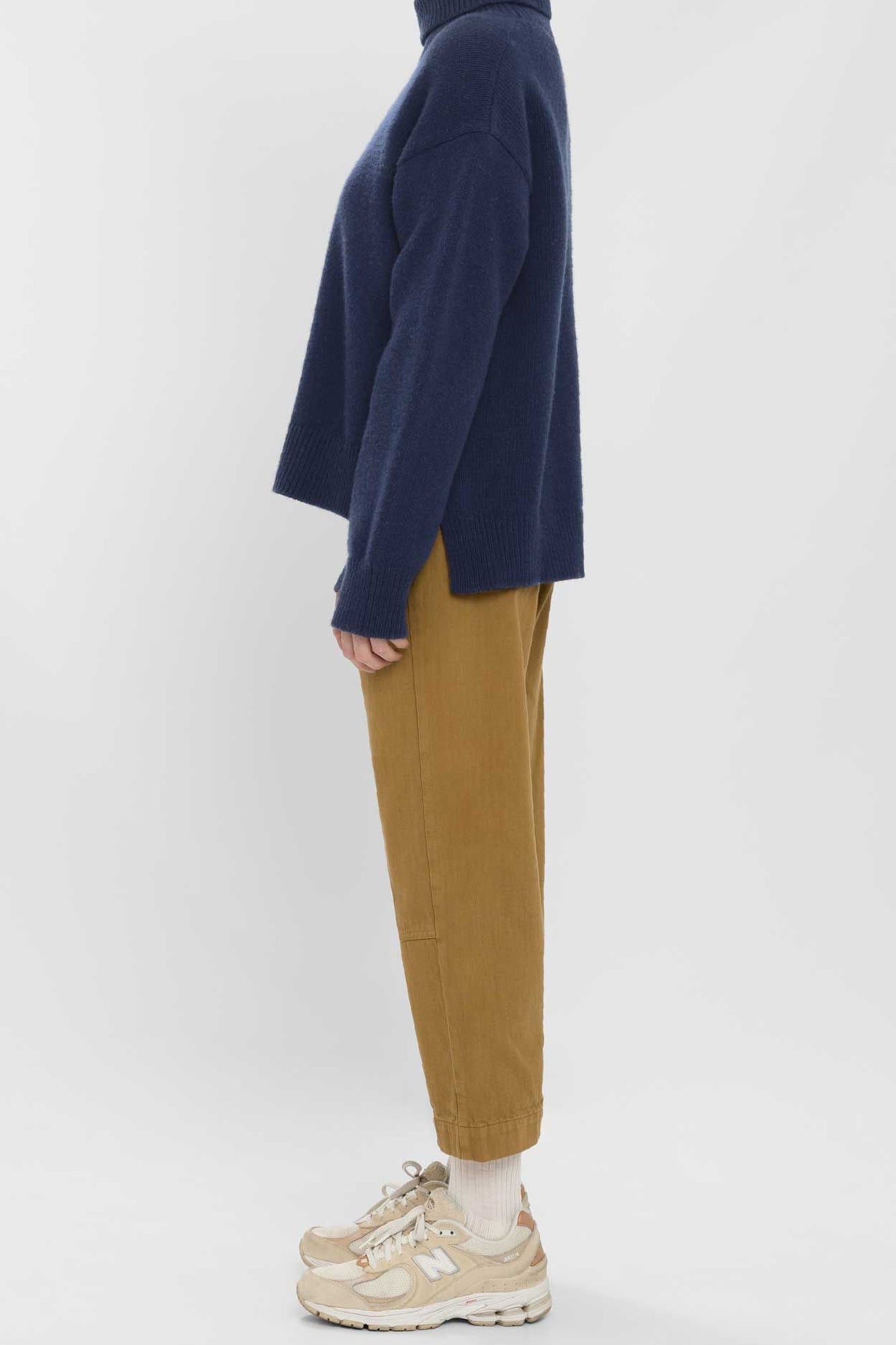 Isla High Neck Pullover Dark Blue