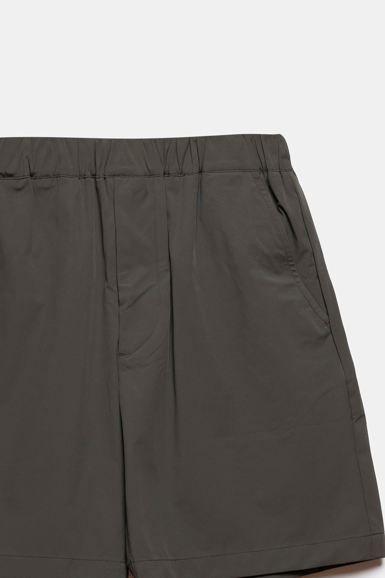 Ellis Nylon Shorts Army Green