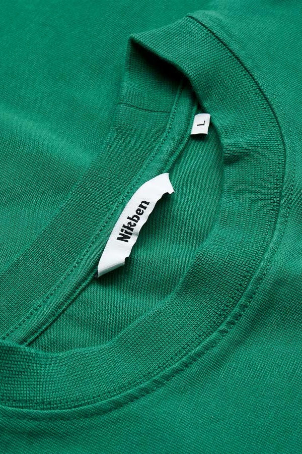 Pais Tropical Tee Pine Green