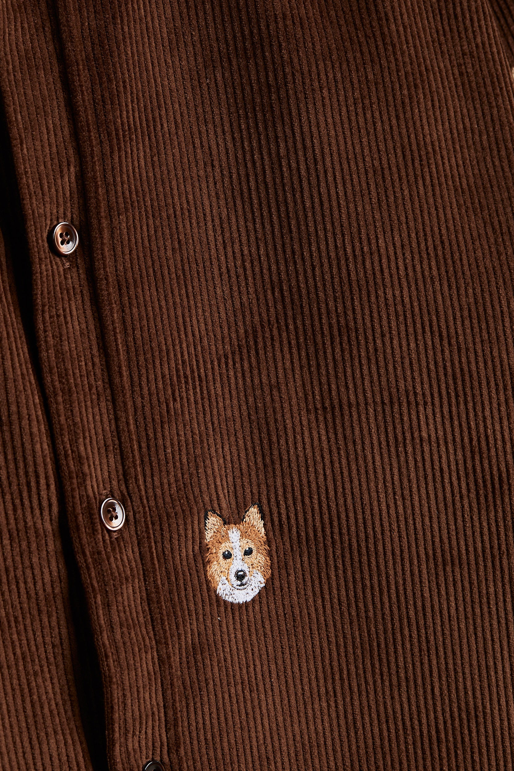 Lobo Embroidery Shirt Brown