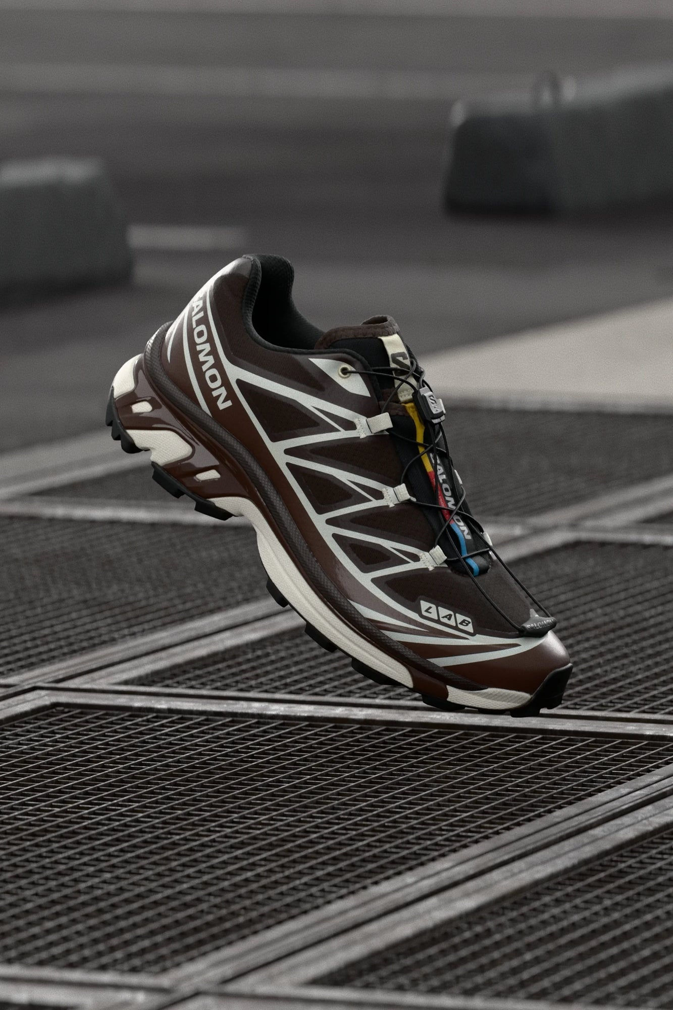 XT-6 Black Coffee Brown Man