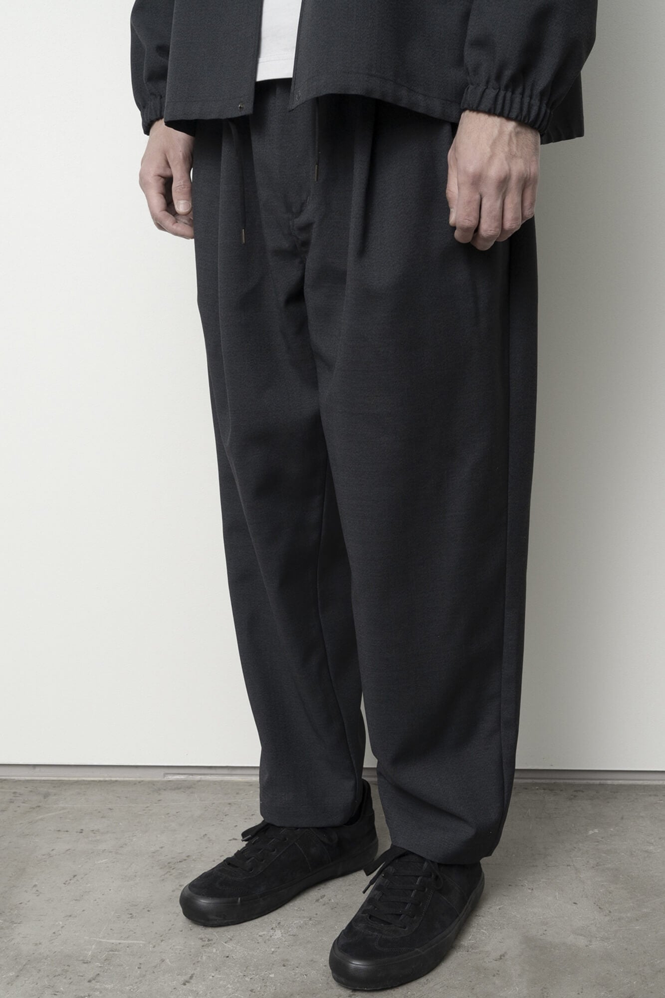 Relaxed Wool Mix Pants Charcoal