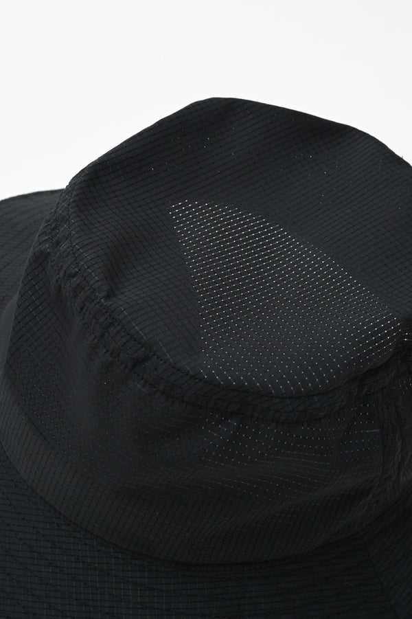 Dot Air Bucket Hat Black