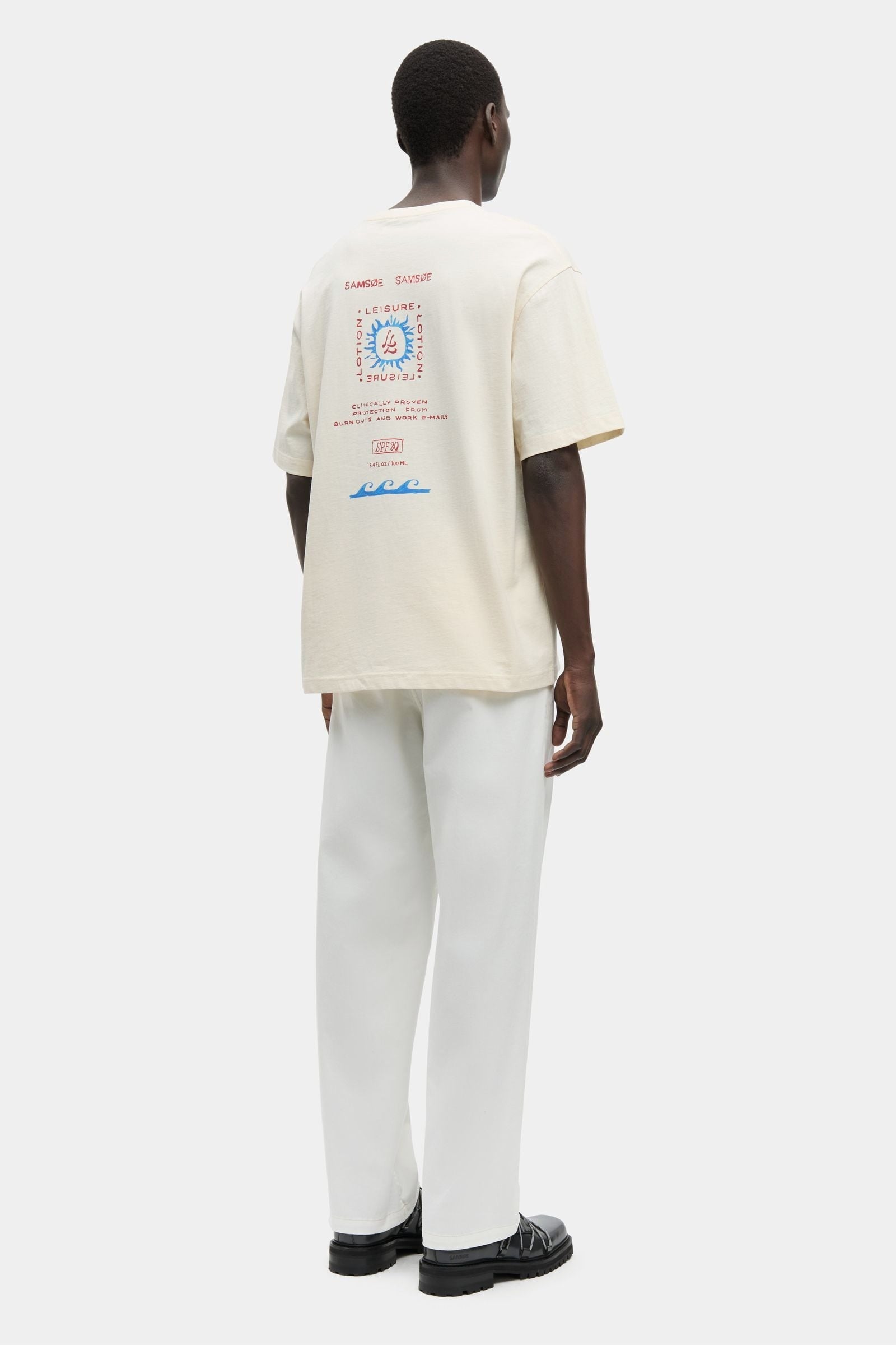 Sagergei T-Shirt 15 Neutral