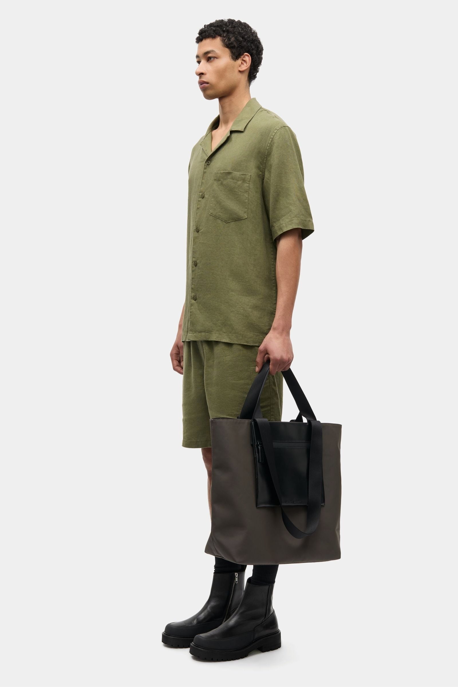 Sajabari Shorts Olive Green